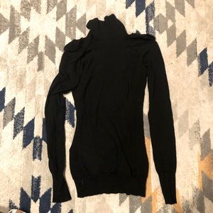 BURBERRY black turtleneck